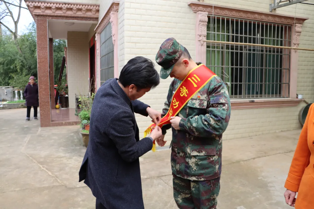 这个“军人世家”出了一名三等功臣